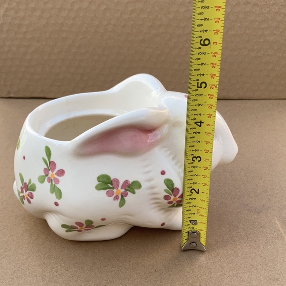 E SOLD Vintage WEISS bunny planter summer Avon Mother’s Day May Mom Garden - Picture 9 of 11
